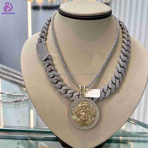 18mm 20mm luxury diamond jewelry custom hiphop necklace 925 sterling silver iced out moissanite cuban chain
18mm 20mm luxury diamond jewelry custom hiphop necklace 925 sterling silver iced out moissanite cuban chain