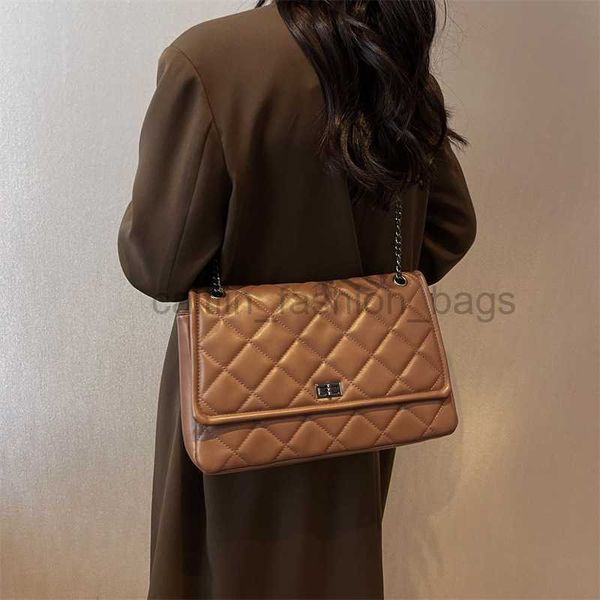 shoulder bags 2023 new diamond checker pineapple pattern personalized sewing solid pu temperament daily women's bag chain shoulder bag
shoulder bags 2023 new diamond checker pineapple pattern personalized sewing solid pu temperament daily women's bag chain shoulder bag