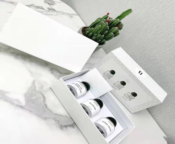 whole perfume set 30ml3pcs rose of no man039s land super cedar fragrance lady parfum flower and fruit l4999958
whole perfume set 30ml3pcs rose of no man039s land super cedar fragrance lady parfum flower and fruit l4999958