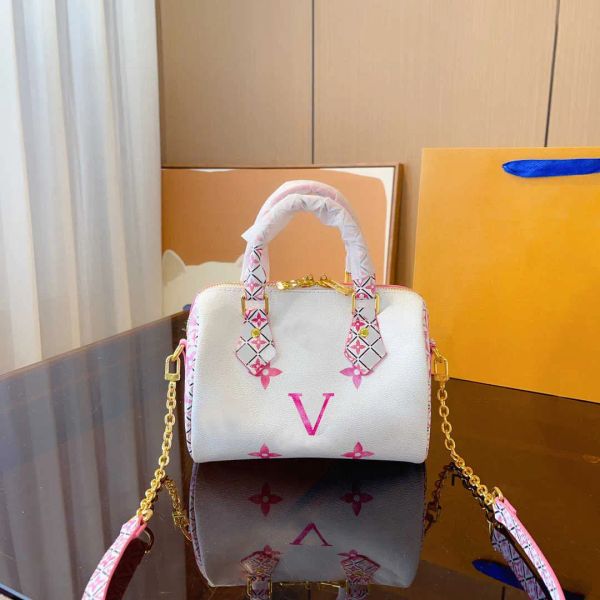 fashion handbag luxury design pillowcase fashion trend womens printed design chain shoulder bag crossbody bag g2308159z-20
fashion handbag luxury design pillowcase fashion trend womens printed design chain shoulder bag crossbody bag g2308159z-20