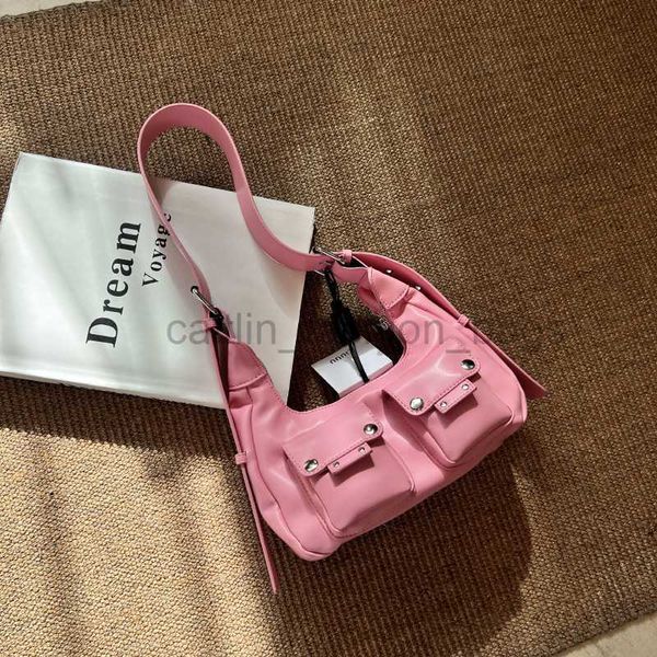 2023 new motorcycle style advanced sense network red tide cool women's single underarm small crossbody half moon caitlin_fashion_bags
2023 new motorcycle style advanced sense network red tide cool women's single underarm small crossbody half moon caitlin_fashion_bags