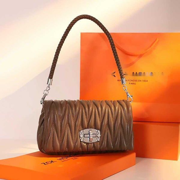 designer bags miui tote leather underarm bag fashion chain small bag luxury shoulder crossbody bag 7w90
designer bags miui tote leather underarm bag fashion chain small bag luxury shoulder crossbody bag 7w90