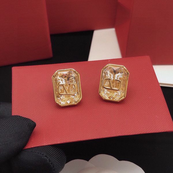 drop pearl tassels stud earrings gold earring designer for woman luxury brand letter v logo earings valentinolies weddings gift 63056, Golden;silver
drop pearl tassels stud earrings gold earring designer for woman luxury brand letter v logo earings valentinolies weddings gift 63056, Golden;silver