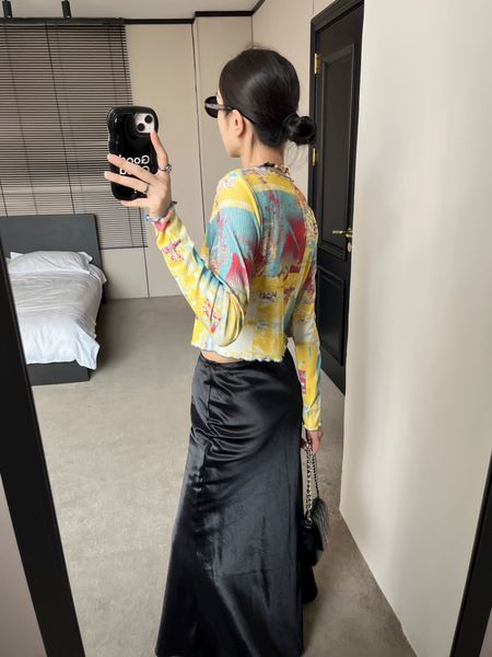 gann shirt designer women's blouses shirts high tide 23 year early autumn collection printed pattern ultra-thin lace up short cardigan, White
gann shirt designer women's blouses shirts high tide 23 year early autumn collection printed pattern ultra-thin lace up short cardigan, White