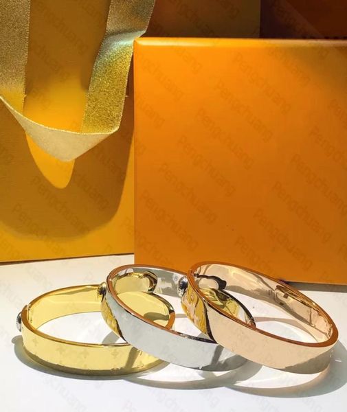 brand woman bangle with floral designs fashion women bracelet gold silver bangles luxury bracelets gift jewelry5542930, Black
brand woman bangle with floral designs fashion women bracelet gold silver bangles luxury bracelets gift jewelry5542930, Black