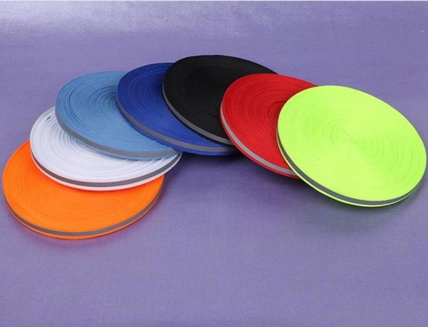 2cm08cm wide high reflective traffic signal polyester webbing fluorescent warning safety relection of light ribbon tape5039649
2cm08cm wide high reflective traffic signal polyester webbing fluorescent warning safety relection of light ribbon tape5039649