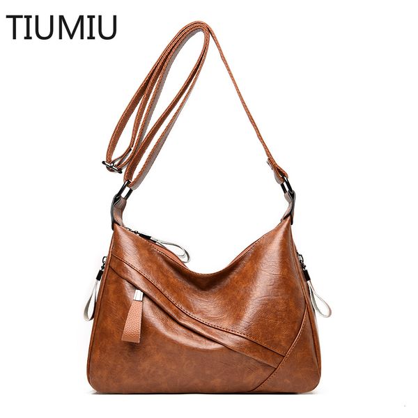 evening bags tiumiu leather luxury women handbags designer messenger bag small ladies shoulder hand crossbody for 230814
evening bags tiumiu leather luxury women handbags designer messenger bag small ladies shoulder hand crossbody for 230814