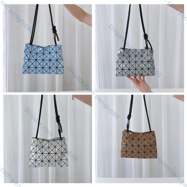 luxury designer nylon totes fashion shoulder bags plain handbags socialite evening bags voluminous beach bags fresh handbags cross boby unde
luxury designer nylon totes fashion shoulder bags plain handbags socialite evening bags voluminous beach bags fresh handbags cross boby unde