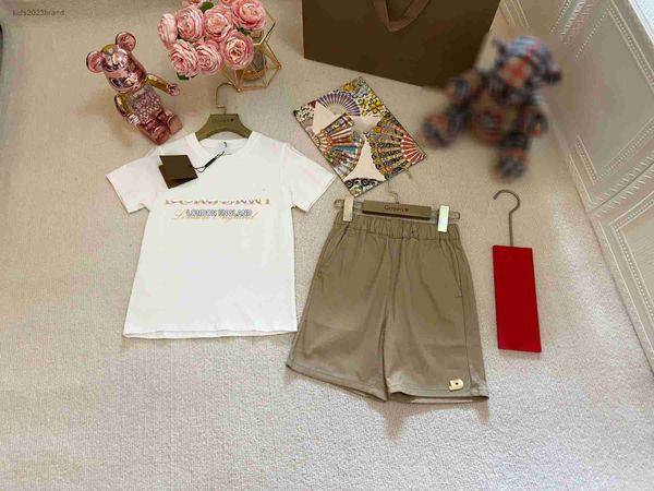 kids designer clothes baby summer suit cm 2pcs letter logo printed round neck short sleeve t-shirt and khaki shorts july29, White
kids designer clothes baby summer suit cm 2pcs letter logo printed round neck short sleeve t-shirt and khaki shorts july29, White
