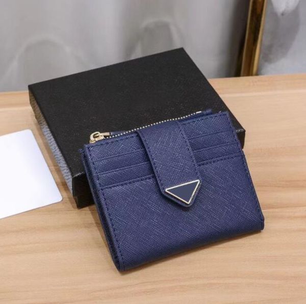 black men designer wallet saffiano women triangle designer card holder purse pouch passport cover open letter classic solid color luxury men, Red;black
black men designer wallet saffiano women triangle designer card holder purse pouch passport cover open letter classic solid color luxury men, Red;black