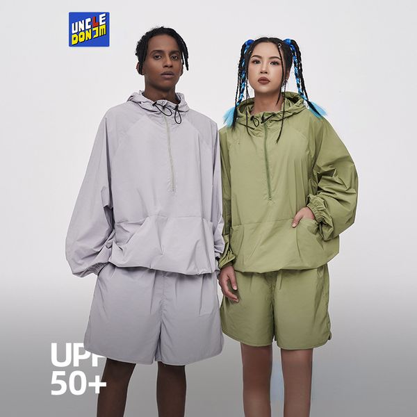 mens tracksuits thin sunprotective clothing skin coat outdoor sports hooded men designer clothes women luxury 2 piece set 230815, Gray
mens tracksuits thin sunprotective clothing skin coat outdoor sports hooded men designer clothes women luxury 2 piece set 230815, Gray