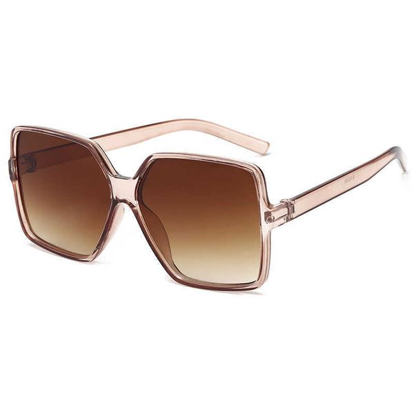 2023 new western style large frame uv resistant women's ins box slim sunglasses fashion trend, White;black
2023 new western style large frame uv resistant women's ins box slim sunglasses fashion trend, White;black