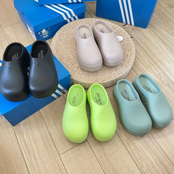 thick-soled slippers men and women couples wear-resistant lightweight muller slippers chef shoes fashionable new comfortable all-match large, Black
thick-soled slippers men and women couples wear-resistant lightweight muller slippers chef shoes fashionable new comfortable all-match large, Black