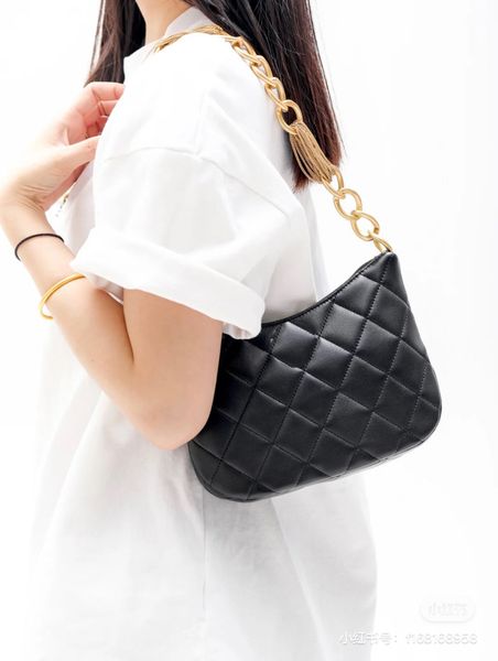 10a super original quality 23cm sheepskin tassel chain shoulder bag real leather women handbags ladies hobo zipper tote classic luxurys desi
10a super original quality 23cm sheepskin tassel chain shoulder bag real leather women handbags ladies hobo zipper tote classic luxurys desi