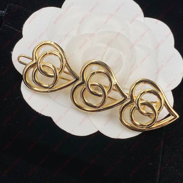 designer brass metal heart-shaped alphabet hair clips & barrettes, stylish ladies hairjewelry side clips, valentine's day, christmas, t, Golden;silver
designer brass metal heart-shaped alphabet hair clips & barrettes, stylish ladies hairjewelry side clips, valentine's day, christmas, t, Golden;silver