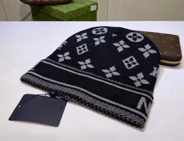 designer stippled knit beanie skull cap, good texture fashion cool hat for men & women, 5561, Blue;gray
designer stippled knit beanie skull cap, good texture fashion cool hat for men & women, 5561, Blue;gray
