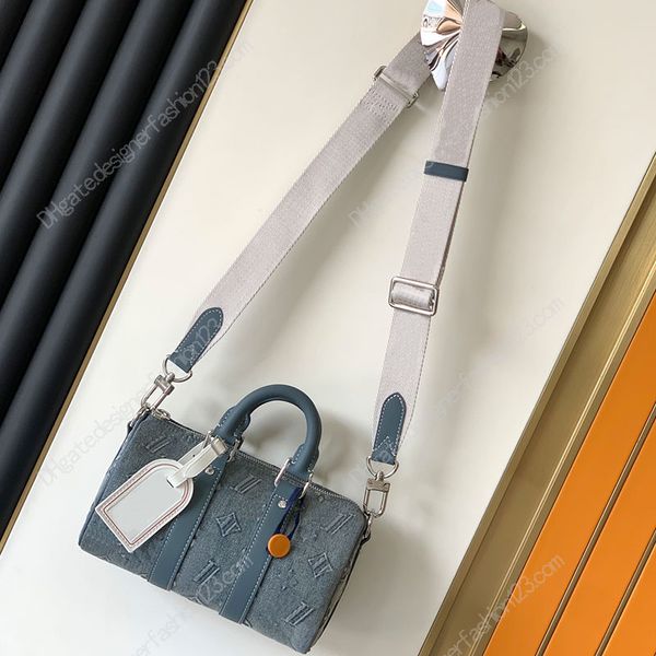 designer messenger bag men women designerfashion123 handbag 2276 luxury quality canvas jacquard design crossbody bag luxuryluggagebag
designer messenger bag men women designerfashion123 handbag 2276 luxury quality canvas jacquard design crossbody bag luxuryluggagebag