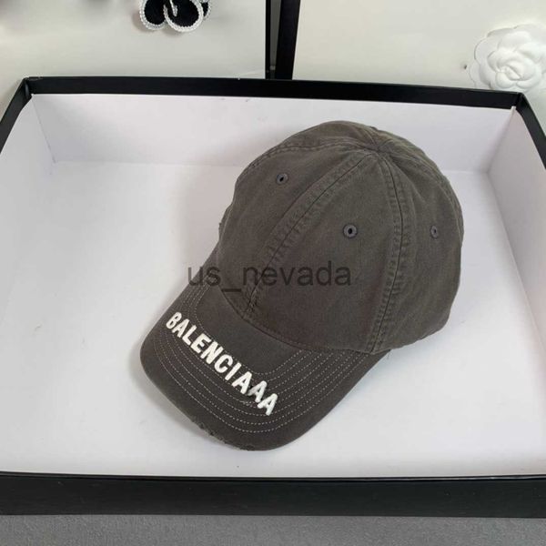 stingy brim hats men's and women's designers casquette sports denim ripped ball caps solid color b letter outdoor couple hats j081, Blue;gray
stingy brim hats men's and women's designers casquette sports denim ripped ball caps solid color b letter outdoor couple hats j081, Blue;gray