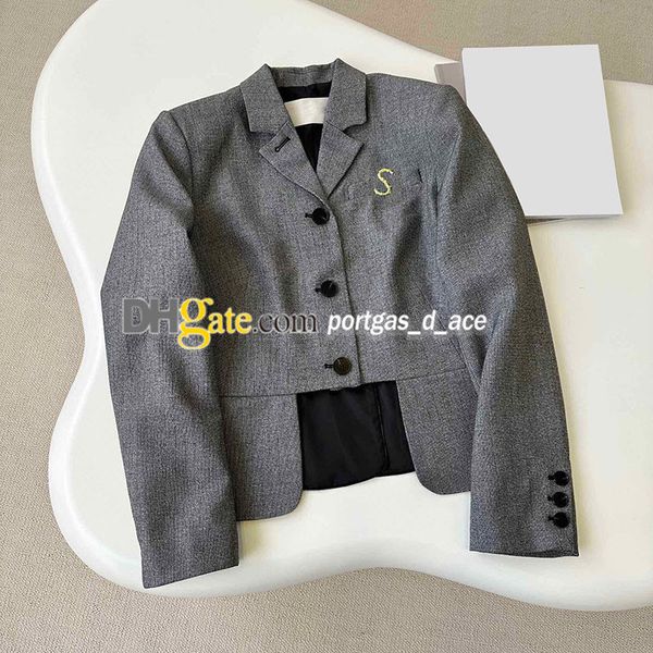 gray women blazer coat luxury designer woman spring suit jacket autumn spring long sleeve blazers formal suit, Black
gray women blazer coat luxury designer woman spring suit jacket autumn spring long sleeve blazers formal suit, Black