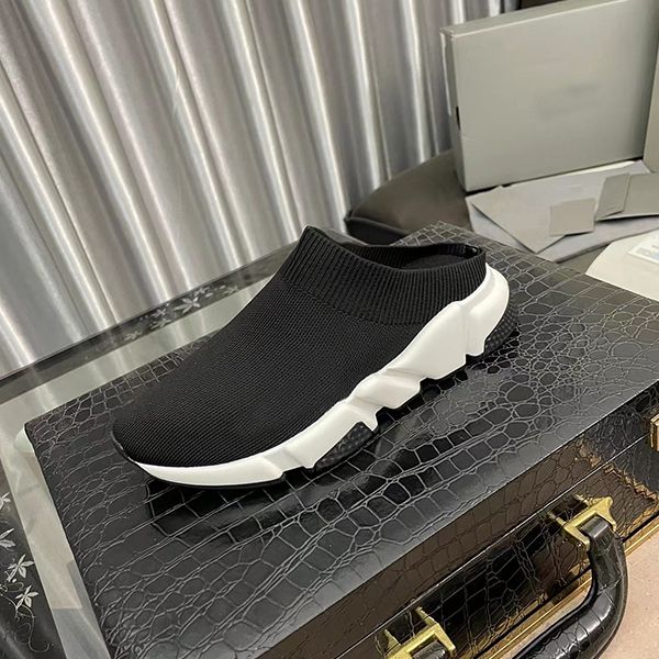 2023 new summer slippers men's sports casual shoes for wearing dual-purpose youth tide brand non-slip semi-support shoes for men and wo, Black
2023 new summer slippers men's sports casual shoes for wearing dual-purpose youth tide brand non-slip semi-support shoes for men and wo, Black