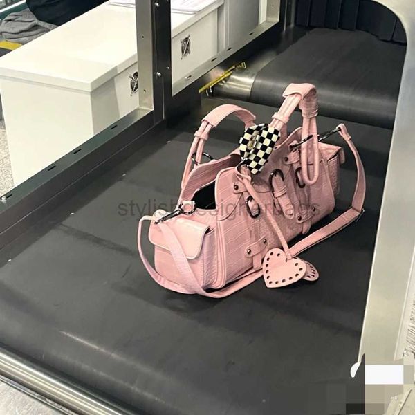 shoulder bags y2k millennium style bag spicy girl bag vintage underarm handheld riveted square crocodile flip straddle bagstylishdesignerbag
shoulder bags y2k millennium style bag spicy girl bag vintage underarm handheld riveted square crocodile flip straddle bagstylishdesignerbag