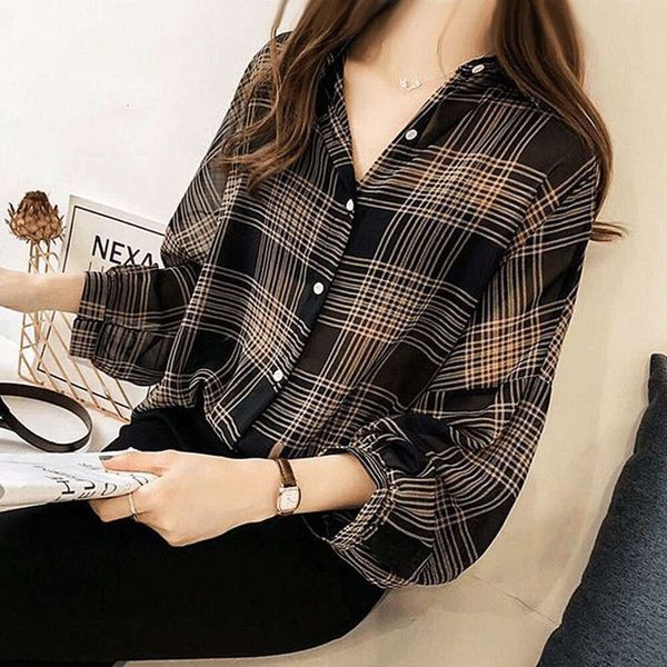 plaid shirt for women niche design summer korean retro hong kong style long sleeved chiffon top, White
plaid shirt for women niche design summer korean retro hong kong style long sleeved chiffon top, White