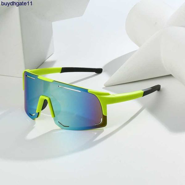 fashion designer luxury sunglasses new box outdoor bicycle windshield glasses for men and women riding sports n5sj, White;black
fashion designer luxury sunglasses new box outdoor bicycle windshield glasses for men and women riding sports n5sj, White;black