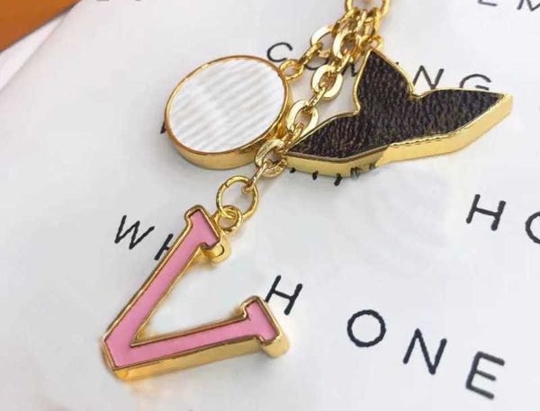 keychains lanyards luxury designer keychain fashion classic brand key buckle letter design handmade gold mens womens bag pendant high 952ess, Silver
keychains lanyards luxury designer keychain fashion classic brand key buckle letter design handmade gold mens womens bag pendant high 952ess, Silver