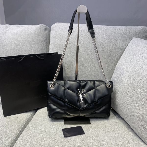 luxury handbag shoulder bag brand y-shaped designer seam leather ladies metal chain clamshell messenger gift box wholesale hqy65479
luxury handbag shoulder bag brand y-shaped designer seam leather ladies metal chain clamshell messenger gift box wholesale hqy65479