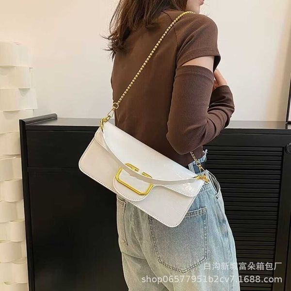 2023 korean bags v v ladies new bags2023 designer for edition ins trendy simple crossbody women's bag single shoulder bag chain underar
2023 korean bags v v ladies new bags2023 designer for edition ins trendy simple crossbody women's bag single shoulder bag chain underar