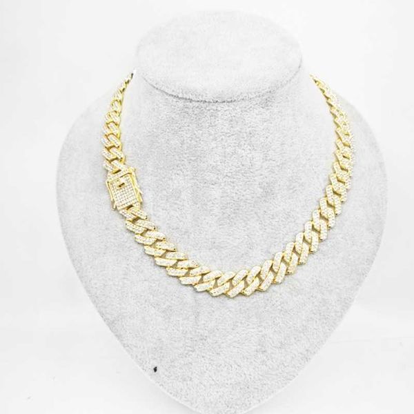 pop hip-hop eco-friendly zinc alloy full diamond encrypted 14mm diamond cuban chain necklace large gold chain, Black
pop hip-hop eco-friendly zinc alloy full diamond encrypted 14mm diamond cuban chain necklace large gold chain, Black