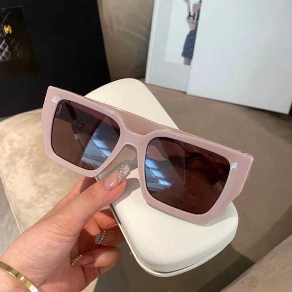 sunglasses designer korean fashion box 07ws network red same style m uv resistant versatile vs8d, White;black
sunglasses designer korean fashion box 07ws network red same style m uv resistant versatile vs8d, White;black