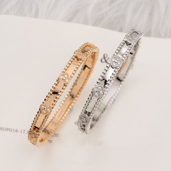 classic narrow version kaleidoscope bracelet designer diamond-set 18k gold women's bracelet every day jewelry gifts, Black
classic narrow version kaleidoscope bracelet designer diamond-set 18k gold women's bracelet every day jewelry gifts, Black