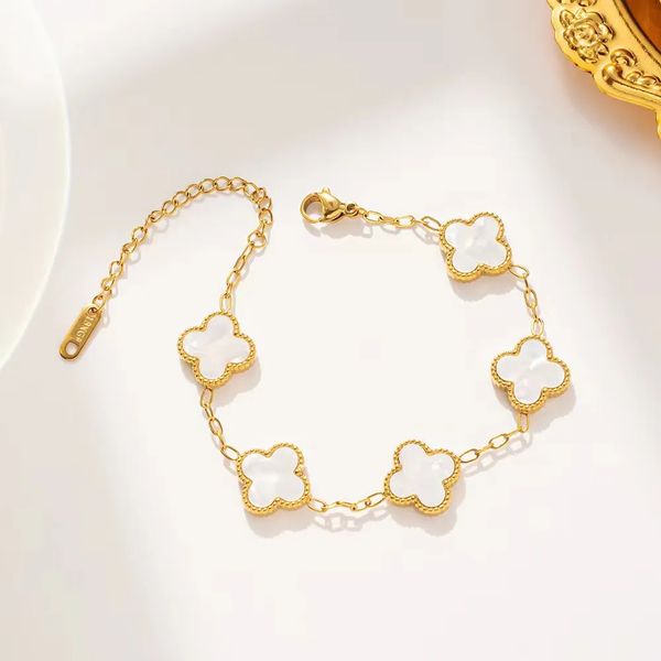 fashion jewelry designer bracelet new four-leaf clover bracelet female south simple ins five-flower fritillary luck clover bracelet girl gif, Golden;silver
fashion jewelry designer bracelet new four-leaf clover bracelet female south simple ins five-flower fritillary luck clover bracelet girl gif, Golden;silver