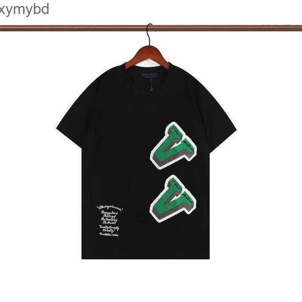 2023 men's t-shirts designer tees short sleeves luxury clothes summer leisure undershirt breathable printed coats high-quality clothing, White;black
2023 men's t-shirts designer tees short sleeves luxury clothes summer leisure undershirt breathable printed coats high-quality clothing, White;black