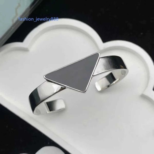 designer bracelet cuff bangle mens women gift stainless steel classic silver gold bangles jewelry adjustable bracelets bangle luxury brand l, White
designer bracelet cuff bangle mens women gift stainless steel classic silver gold bangles jewelry adjustable bracelets bangle luxury brand l, White