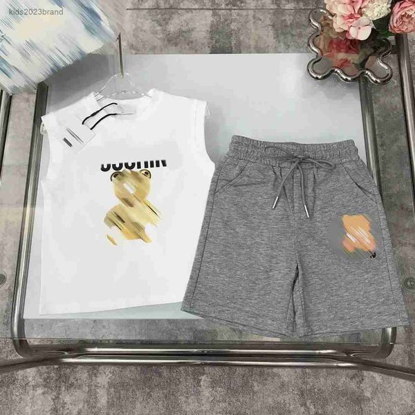 kids designer clothes baby summer suit size 100-150 cm 2pcs cartoon animal print sleeveless t-shirt and elastic waist shorts july17, White
kids designer clothes baby summer suit size 100-150 cm 2pcs cartoon animal print sleeveless t-shirt and elastic waist shorts july17, White