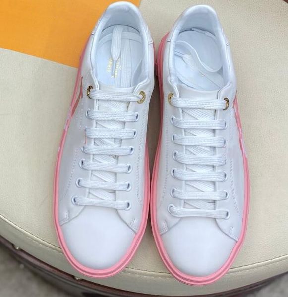 printed thick outsole women new casual shoes sports comfortable superior quality super lightweight fashionable rubber outsole more sneakers, Black
printed thick outsole women new casual shoes sports comfortable superior quality super lightweight fashionable rubber outsole more sneakers, Black