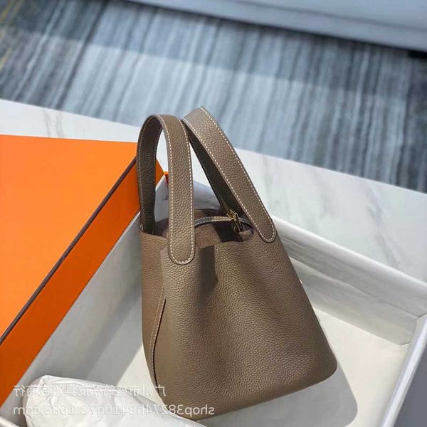 authentic totes picotin women's luxury bags h family's new honey line vegetable basket bucket bag tc cow skin litchi pattern handb
authentic totes picotin women's luxury bags h family's new honey line vegetable basket bucket bag tc cow skin litchi pattern handb