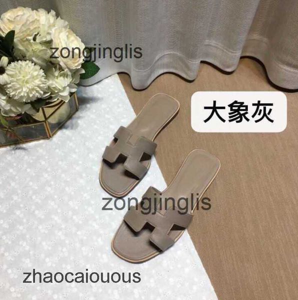summer slipper matching designer bear color sandal versatile slippers women's oran shoes leatone line for tourism wear flat bottomed be
summer slipper matching designer bear color sandal versatile slippers women's oran shoes leatone line for tourism wear flat bottomed be