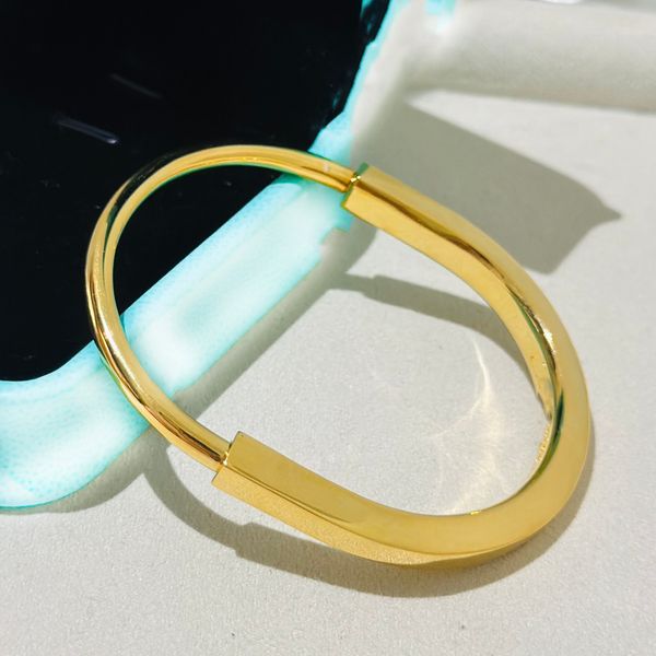 luxury designer bracelet t bracelets woman fashion bangle gold and silver jewelry women gifts, Black
luxury designer bracelet t bracelets woman fashion bangle gold and silver jewelry women gifts, Black