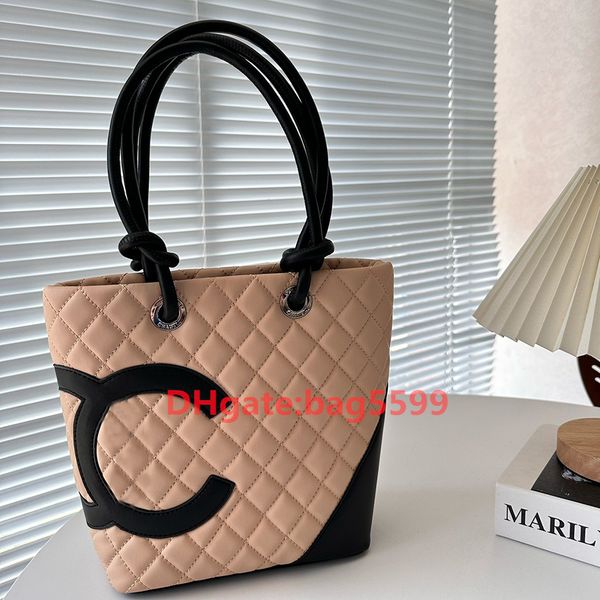 cc designer bag channel chain crossbody bag women's handbag luxury sheepskin handbag fashion women's wallet white black
cc designer bag channel chain crossbody bag women's handbag luxury sheepskin handbag fashion women's wallet white black