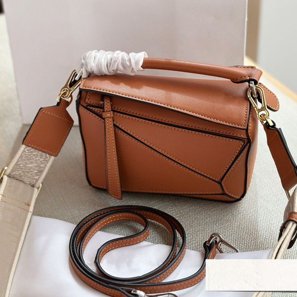 10a fashion bag shoulder handbag puzzle tote large capacity zipper genuine leather bag linen adjustable shoulder two strap vacation casual c
10a fashion bag shoulder handbag puzzle tote large capacity zipper genuine leather bag linen adjustable shoulder two strap vacation casual c
