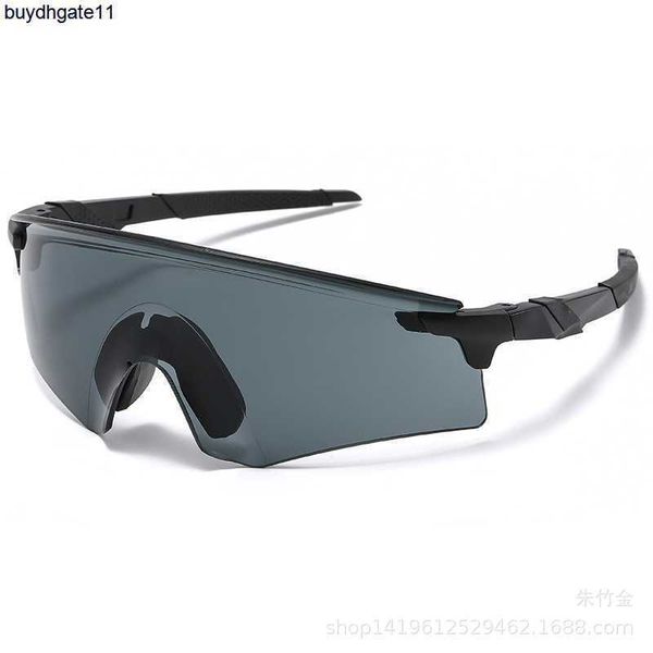 fashion designer luxury sunglasses outdoor glasses men's sports new cycling windproof bicycle women's 9471 2qzj, White;black
fashion designer luxury sunglasses outdoor glasses men's sports new cycling windproof bicycle women's 9471 2qzj, White;black