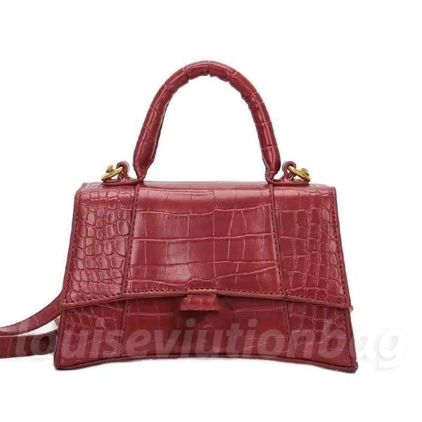 luxury women bags handbag shopping shoulder tote bags cross body half moon genuine leather retro purse hourglass wallets handle handbags tot
luxury women bags handbag shopping shoulder tote bags cross body half moon genuine leather retro purse hourglass wallets handle handbags tot