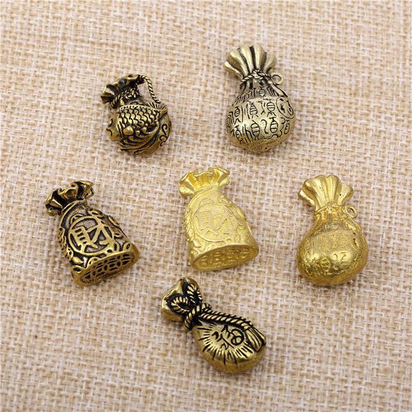 006e key rings new brass purse pendant auspicious key chain personalized creative antique key accessories, Slivery;golden
006e key rings new brass purse pendant auspicious key chain personalized creative antique key accessories, Slivery;golden