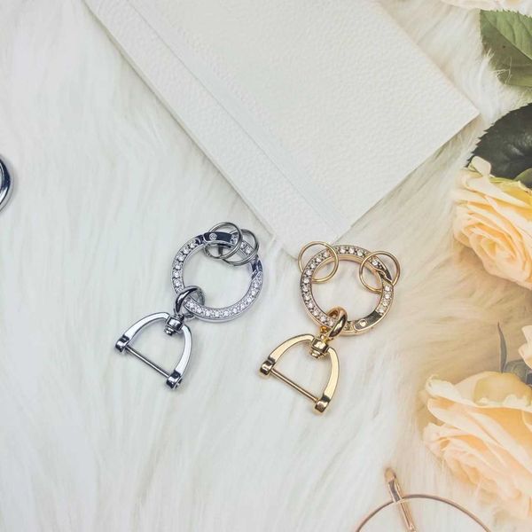 7fhy key rings personalized and creative keychain hardware fashionable temperament high-end diamond inlay accessories keyring trend hanging, Slivery;golden
7fhy key rings personalized and creative keychain hardware fashionable temperament high-end diamond inlay accessories keyring trend hanging, Slivery;golden