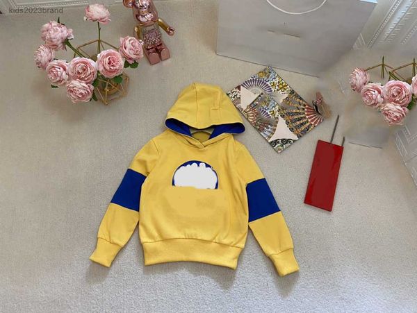 designer baby clothes kids hoodies splicing design sweater size 100-160 cm logo printing long sleeved sweatshirts july08, Black
designer baby clothes kids hoodies splicing design sweater size 100-160 cm logo printing long sleeved sweatshirts july08, Black