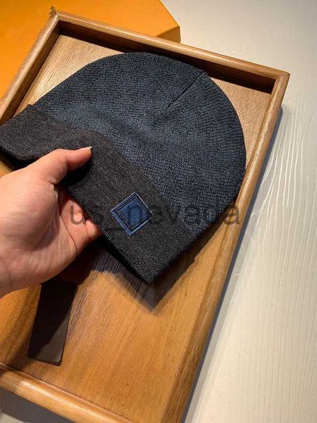 stingy brim hats 20ss warm 2022 beanie women winter mens hat casual knitted caps hats men sports cap black grey white yellow hight quality s, Blue;gray
stingy brim hats 20ss warm 2022 beanie women winter mens hat casual knitted caps hats men sports cap black grey white yellow hight quality s, Blue;gray