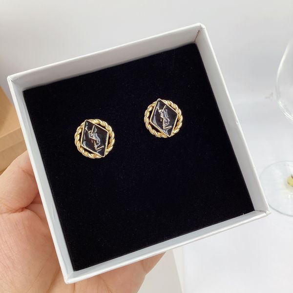 luxury designer branded y tiny stainless steel 18k gold rose silver for women letter logo engrave earrings girls wedding jewelry wholesale, Black
luxury designer branded y tiny stainless steel 18k gold rose silver for women letter logo engrave earrings girls wedding jewelry wholesale, Black